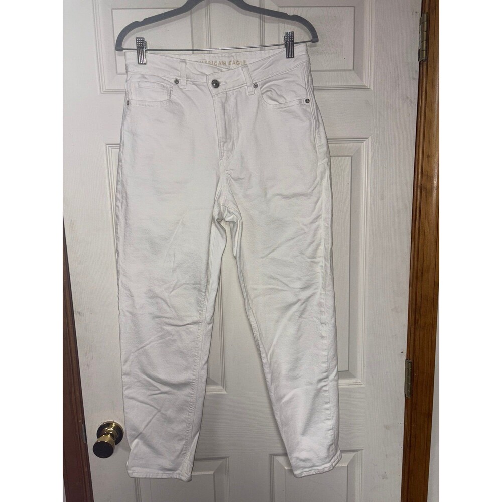 American Eagle Women’s Bright White Crossover Waist Mom Jeans, Size 10, LIKE NEW